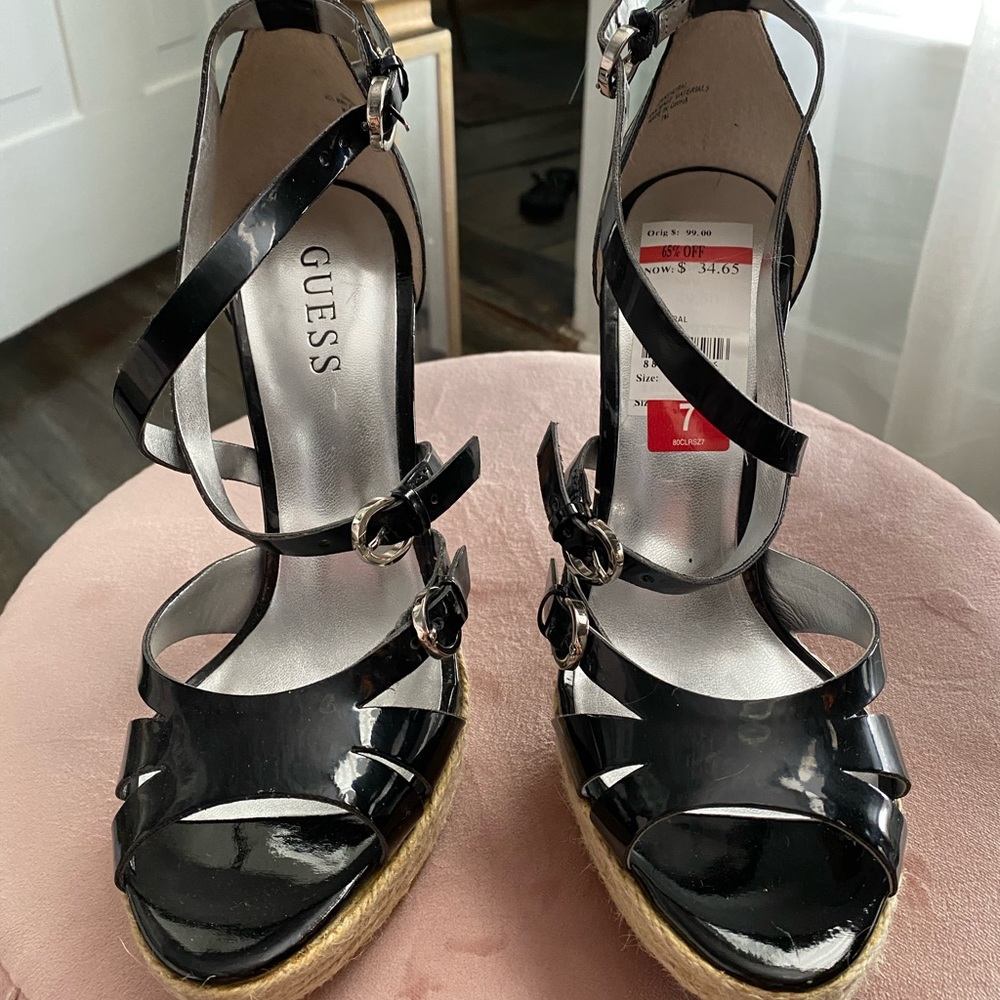 New Guess black summer heels